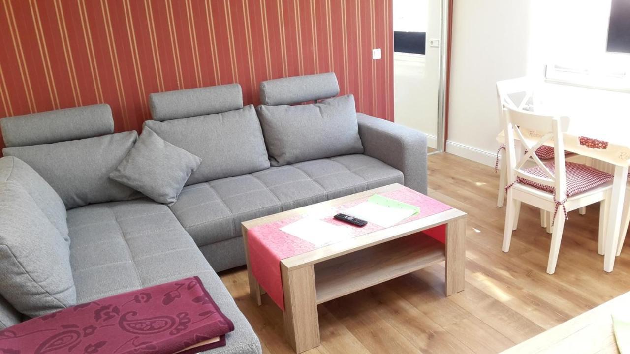 Haus Amelie Apartment Bad Salzungen Bagian luar foto